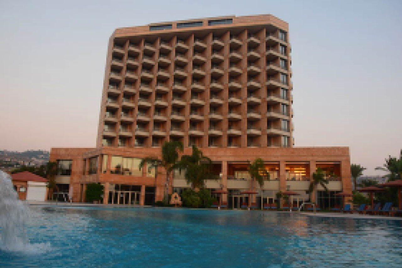 Jiyeh Marina Resort Hotel & Chalets Jieh Ngoại thất bức ảnh