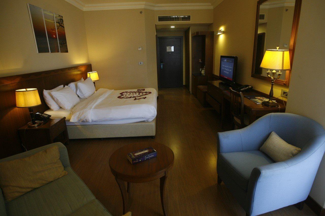 Jiyeh Marina Resort Hotel & Chalets Jieh Ngoại thất bức ảnh