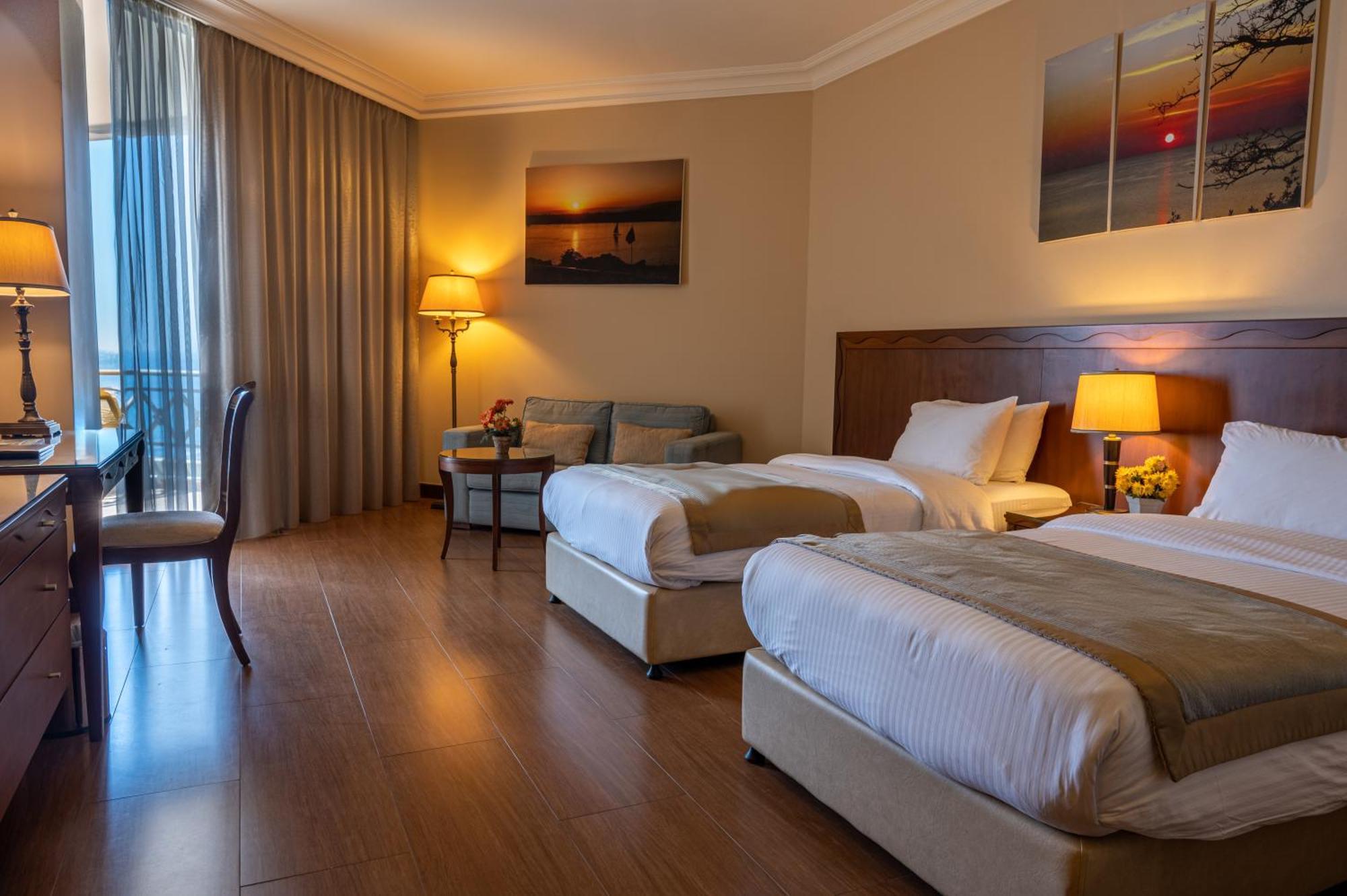 Jiyeh Marina Resort Hotel & Chalets Jieh Ngoại thất bức ảnh