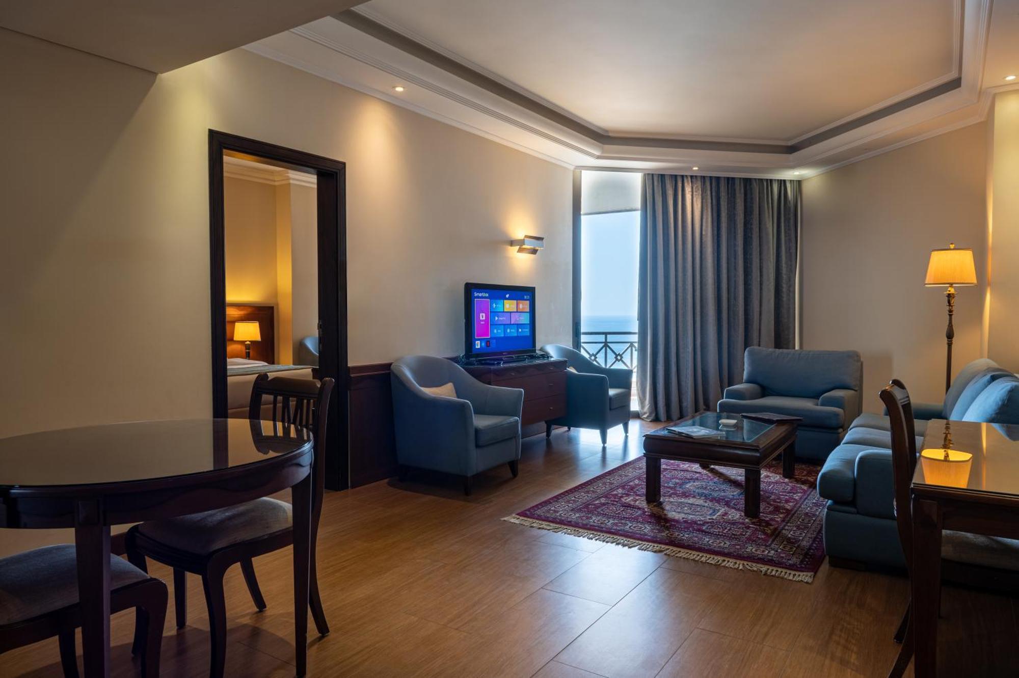 Jiyeh Marina Resort Hotel & Chalets Jieh Ngoại thất bức ảnh