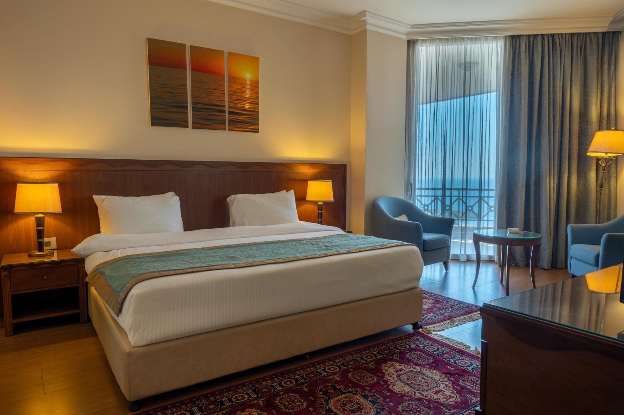 Jiyeh Marina Resort Hotel & Chalets Jieh Ngoại thất bức ảnh