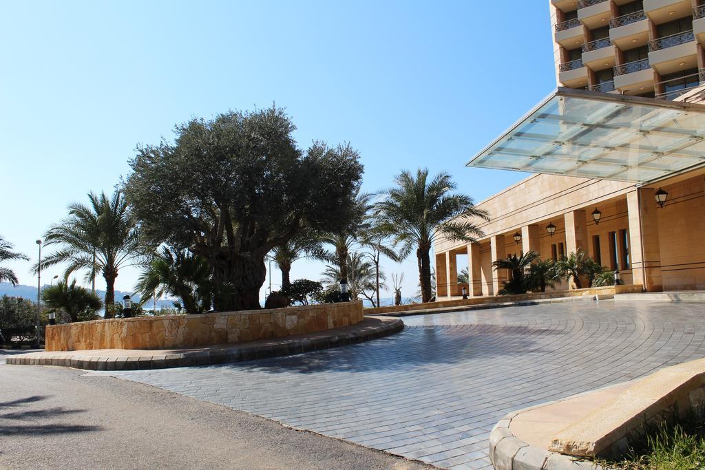 Jiyeh Marina Resort Hotel & Chalets Jieh Ngoại thất bức ảnh