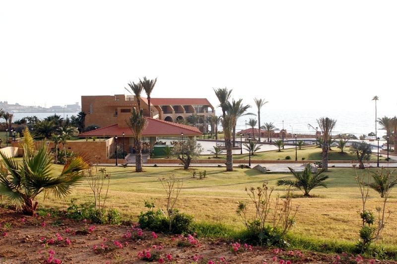 Jiyeh Marina Resort Hotel & Chalets Jieh Ngoại thất bức ảnh