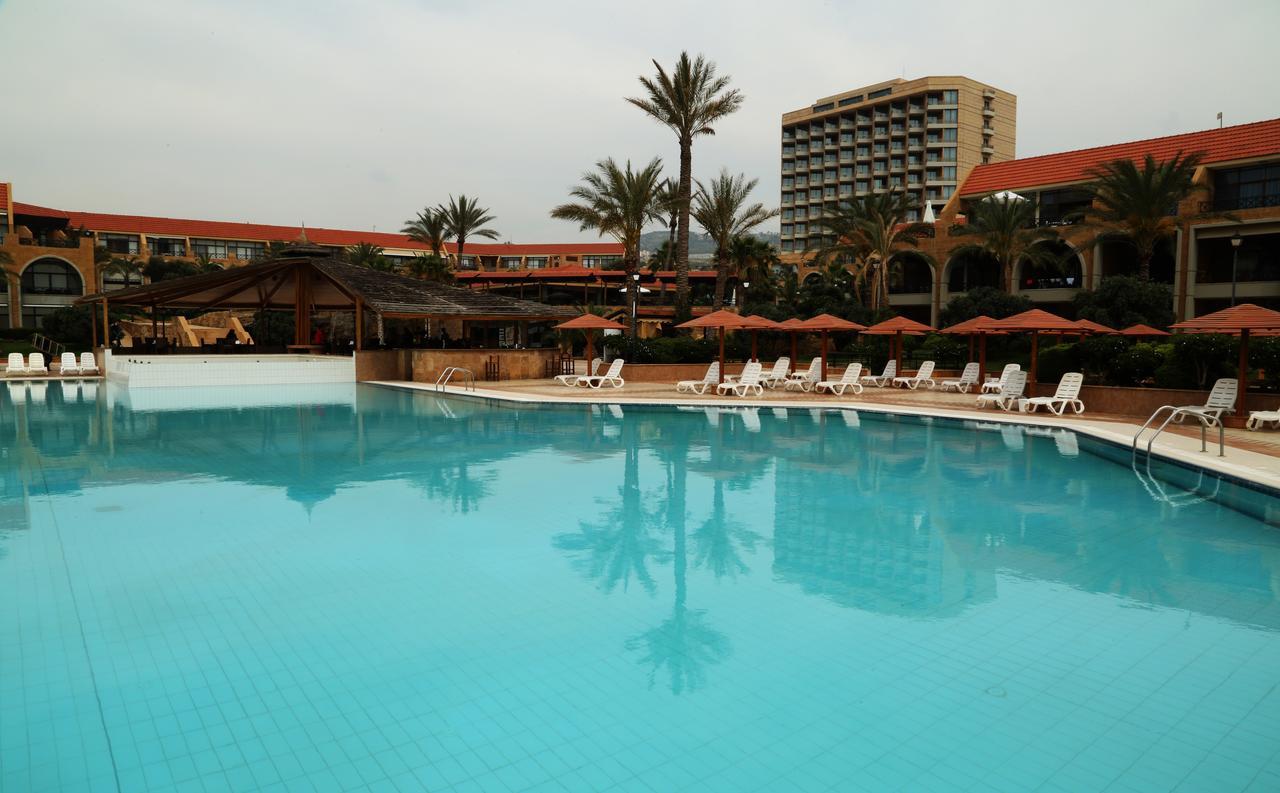 Jiyeh Marina Resort Hotel & Chalets Jieh Ngoại thất bức ảnh