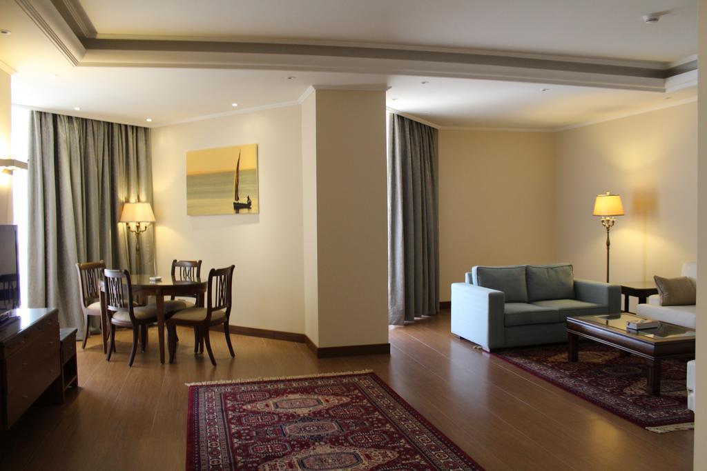 Jiyeh Marina Resort Hotel & Chalets Jieh Ngoại thất bức ảnh