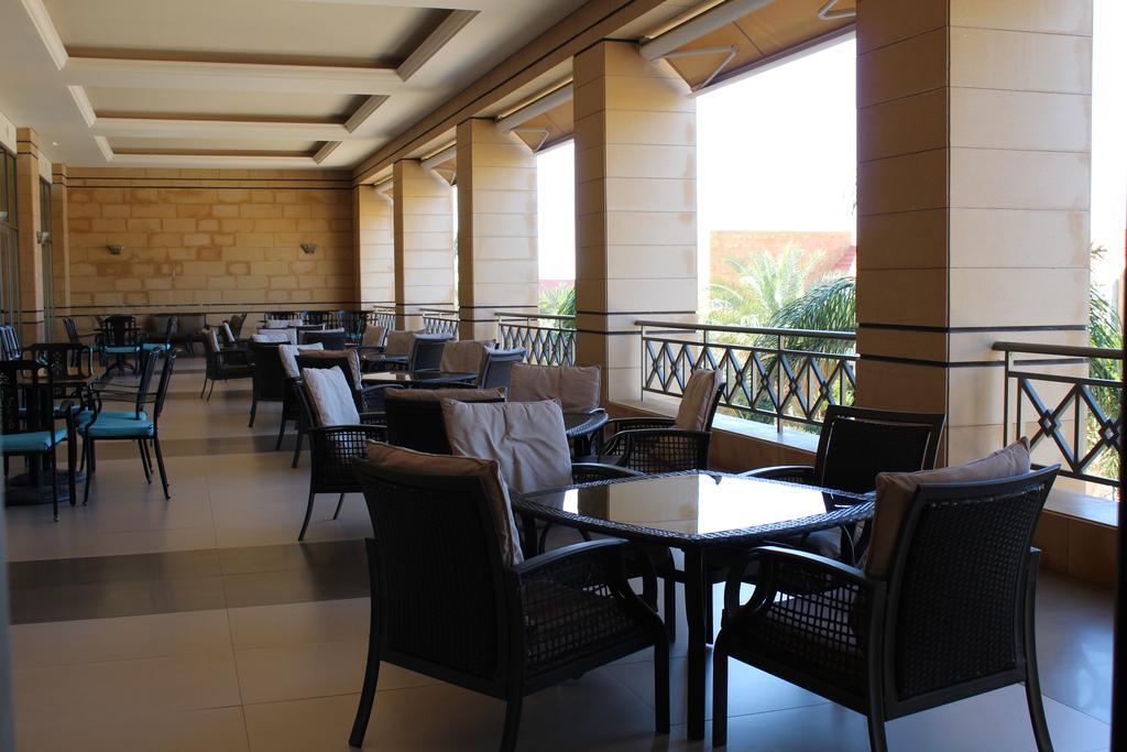 Jiyeh Marina Resort Hotel & Chalets Jieh Ngoại thất bức ảnh
